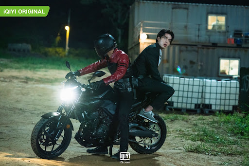 Lee Dong Wook and Wi Ha Jun action scene